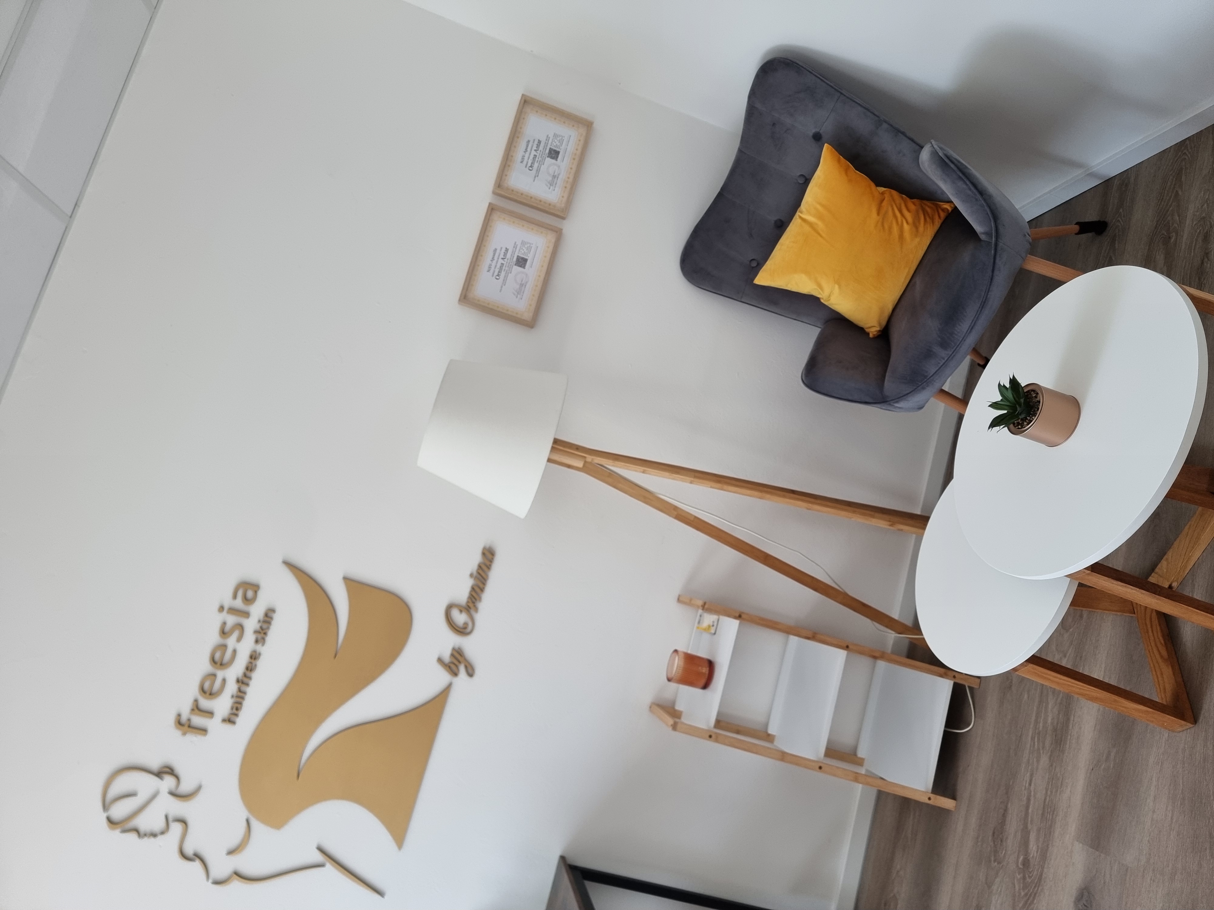 freesia hairfree skin 3