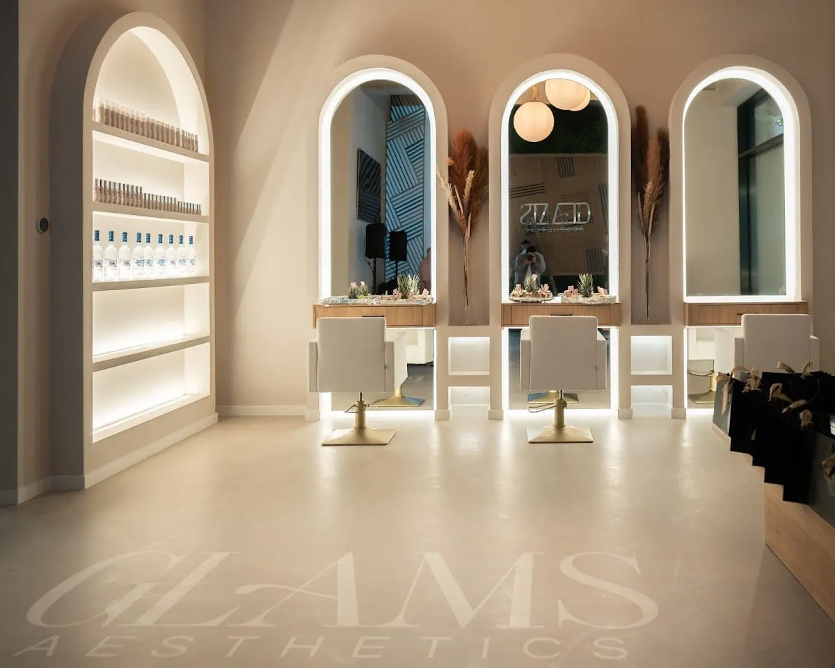 GLAMS AESTHETICS, Eindruck 4
